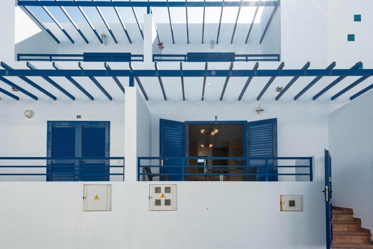 Modern Beach House In Famara Exterior photo
